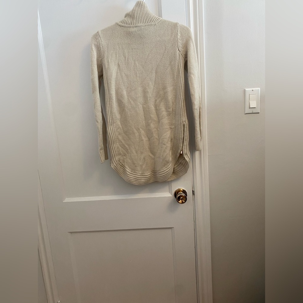 🍍 Dynamite size small - Picture 3 of 3